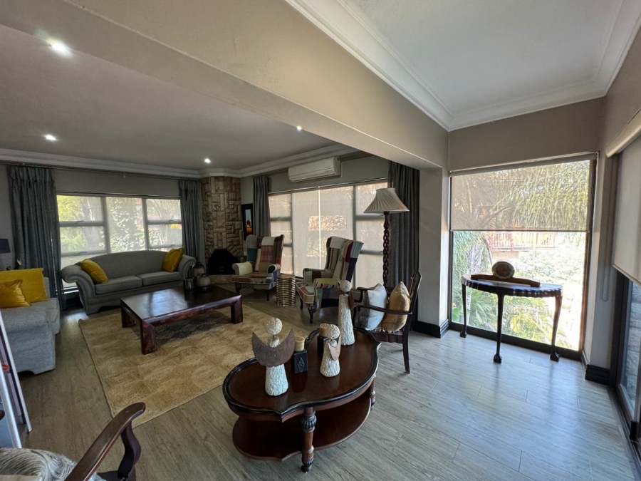 4 Bedroom Property for Sale in Birdwood Estate North West